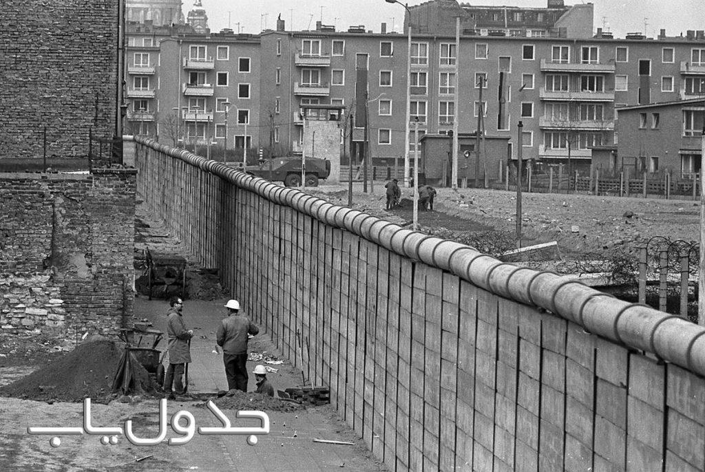  دیوار برلین نماد جنگ سر آلمان