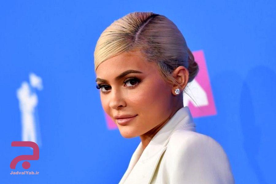 اقدام زیبا و تحسین برانگیز کایلی جنر مدل معروف برای مبارزه با کرونا