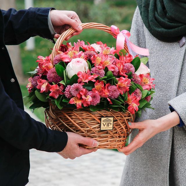   خرید دسته گل برای دوست دختر