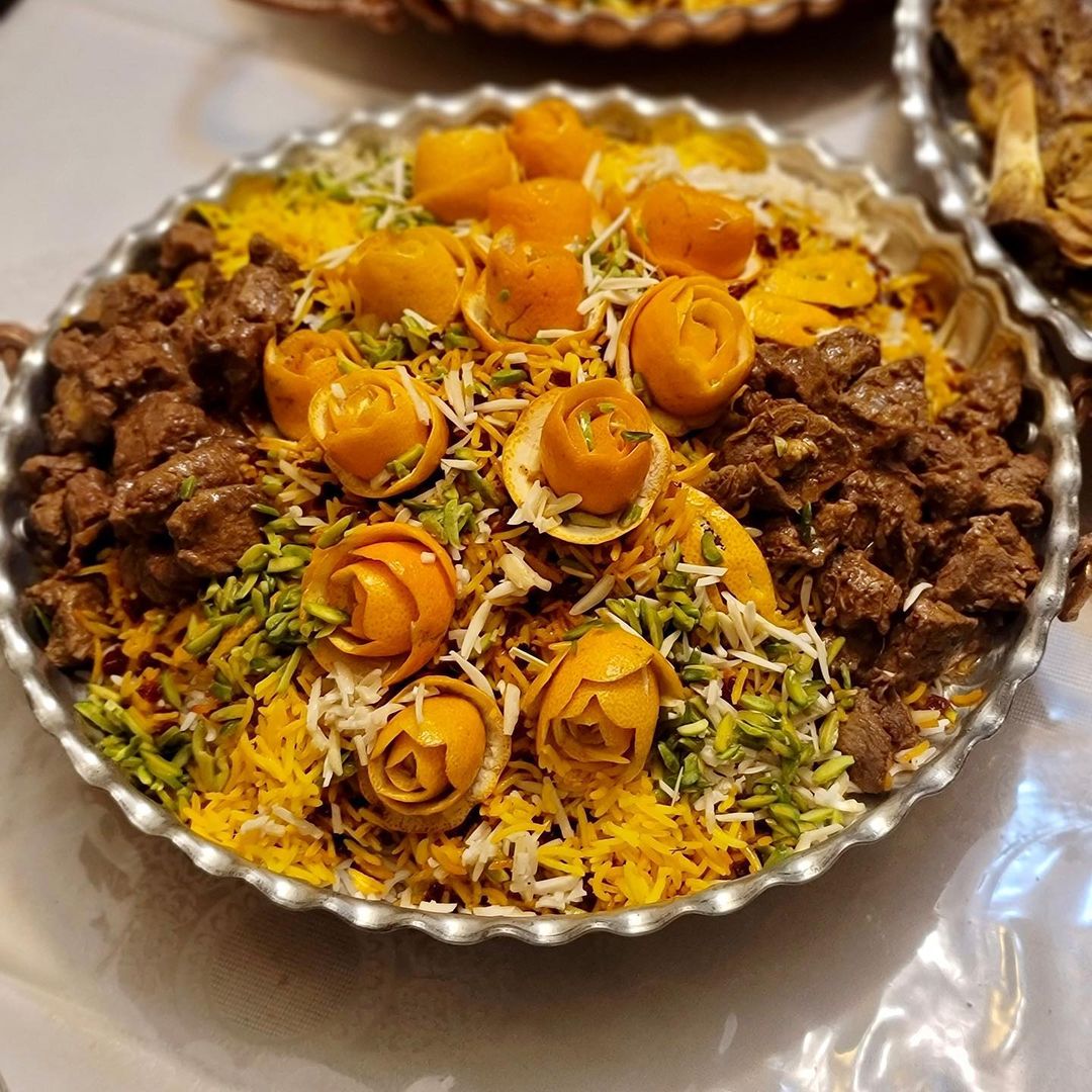 طرز تهیه چلو گوشت مجلسی زعفرانی