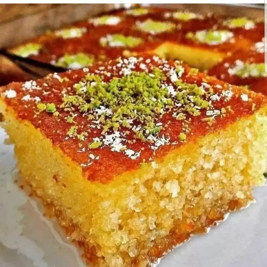 طرز تهیه کیک شربتی زعفرانی خیلی خوشمزه و ساده با ماست با فر و بدون فر 