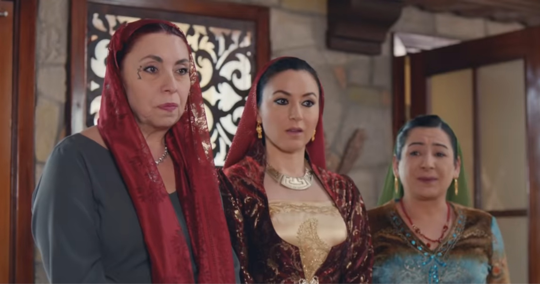 قسمت ۱۷ سریال ترکی تازه عروس