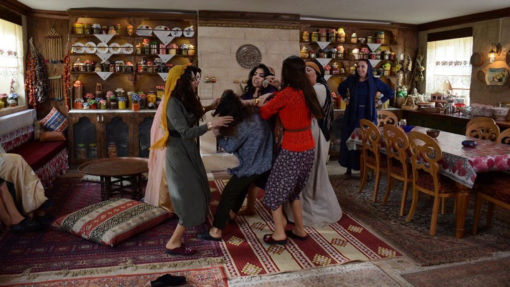 قسمت ۲۳ سریال ترکی تازه عروس