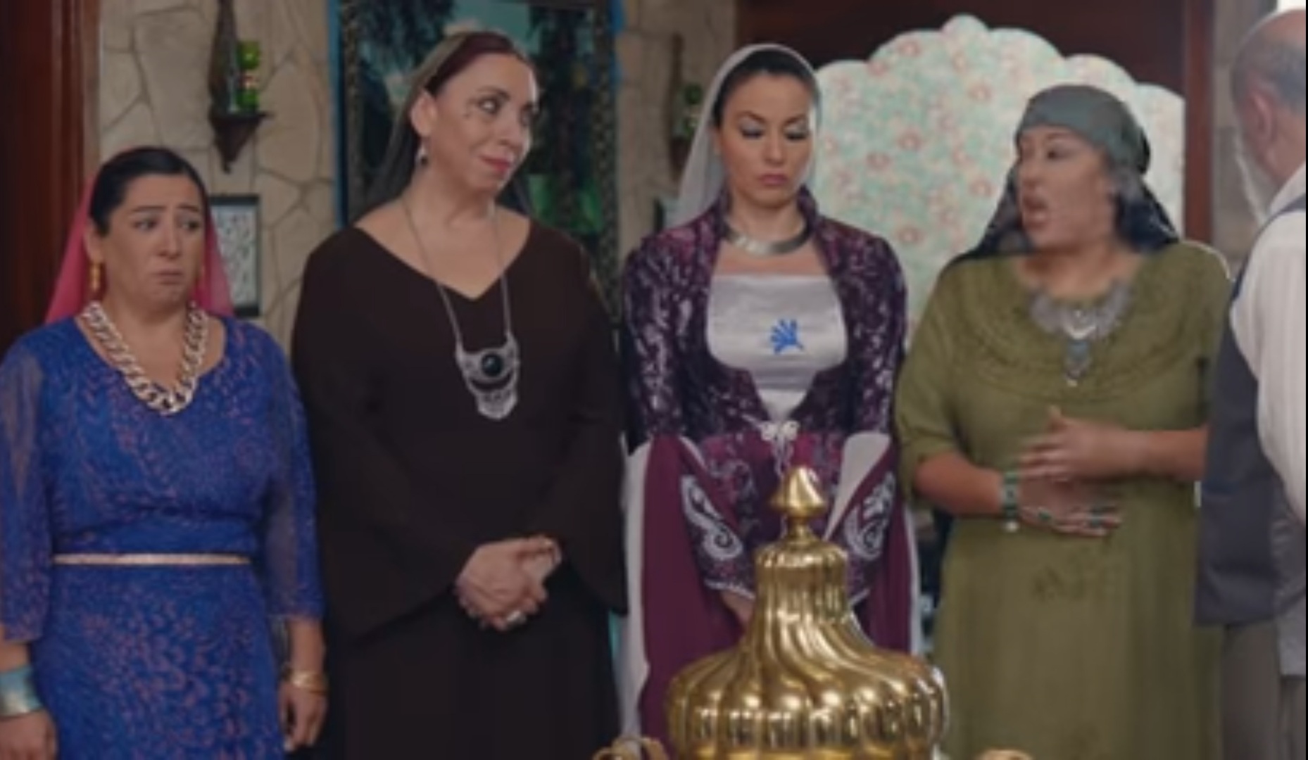 قسمت ۴۳ سریال ترکی تازه عروس