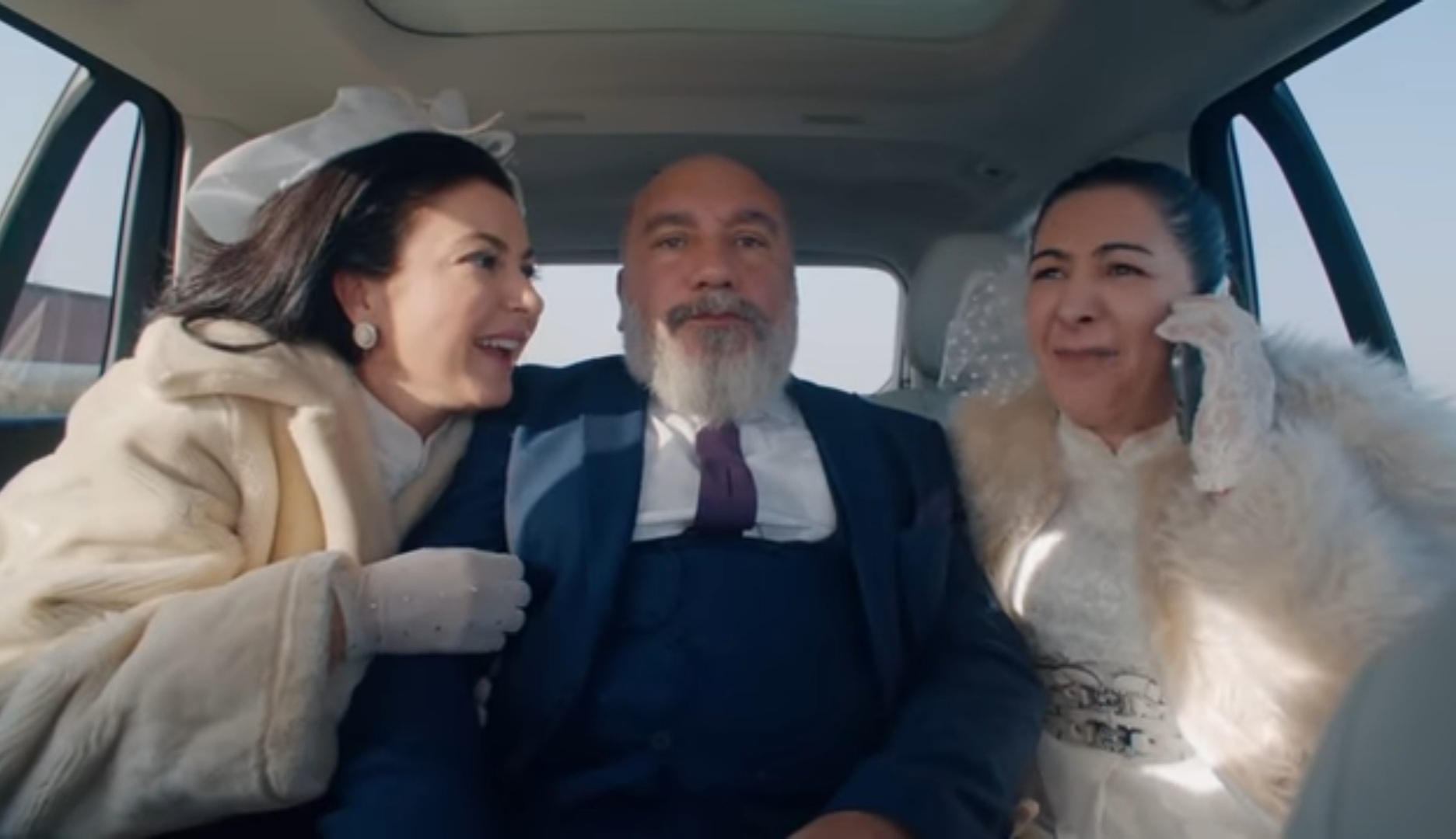 قسمت ۱۱۲ سریال ترکی تازه عروس