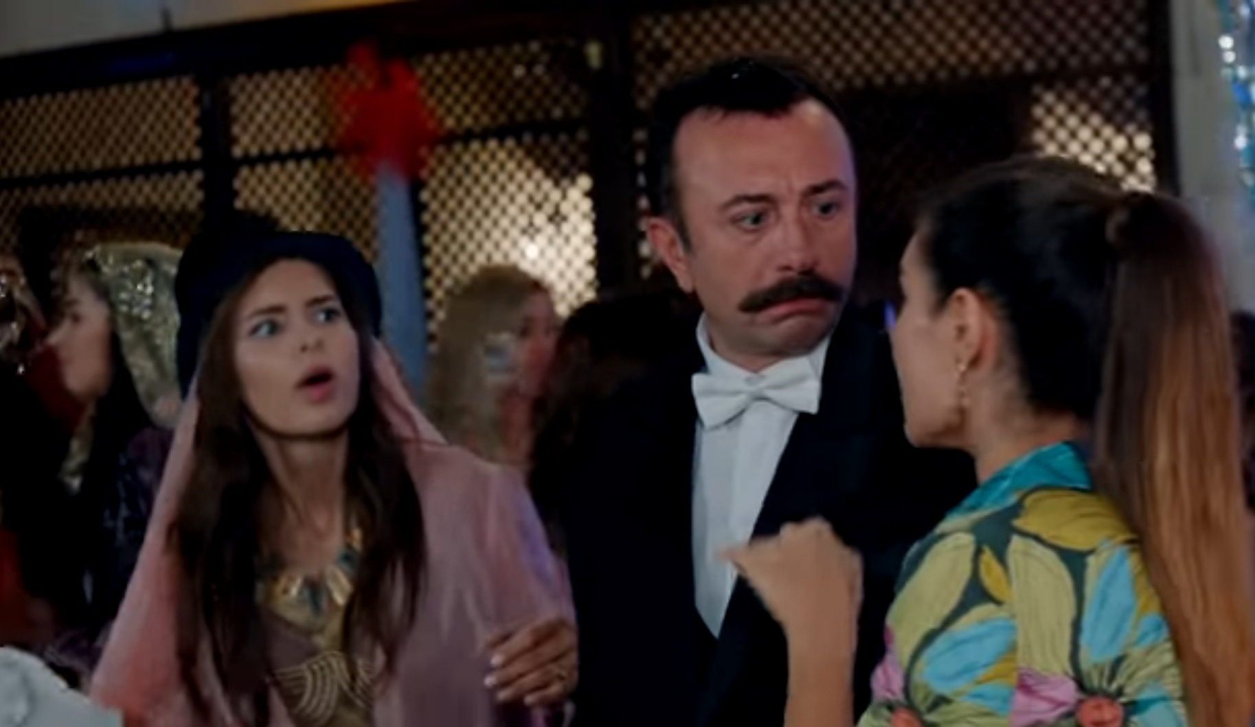 قسمت ۱۸۳ سریال ترکی تازه عروس